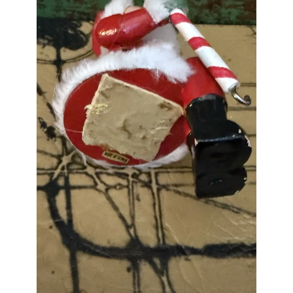 Christmas Wooden Self‎ Stick 2 Stocking Hanger Holders Santa Vtg 1981